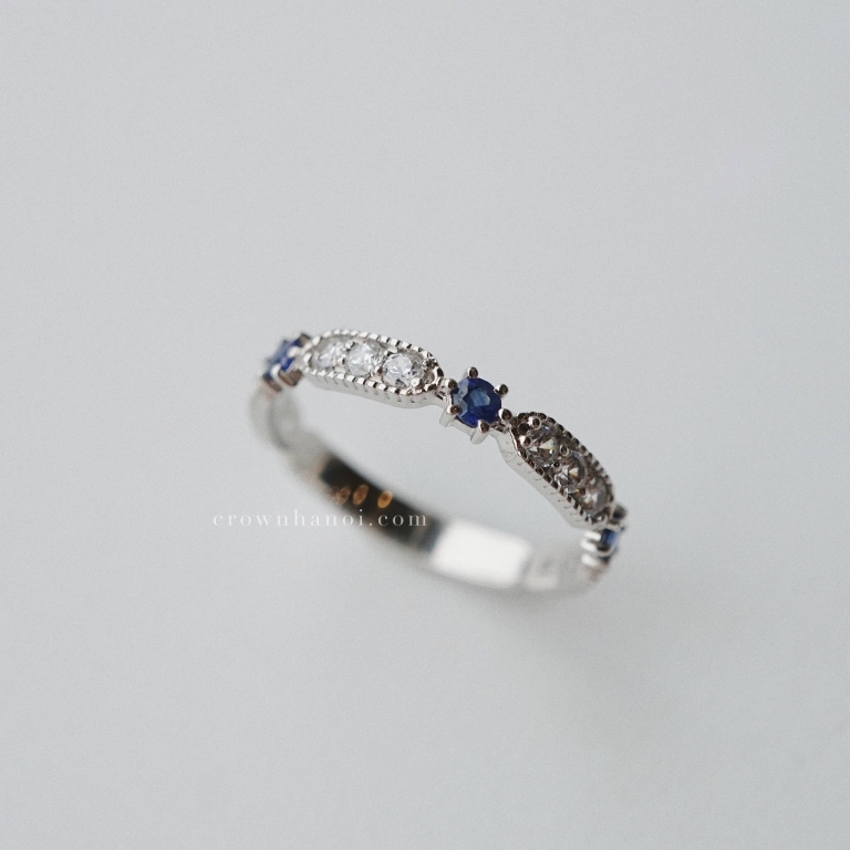 SAPPHIRE FRENCH PAVE RING - 2.5MM
