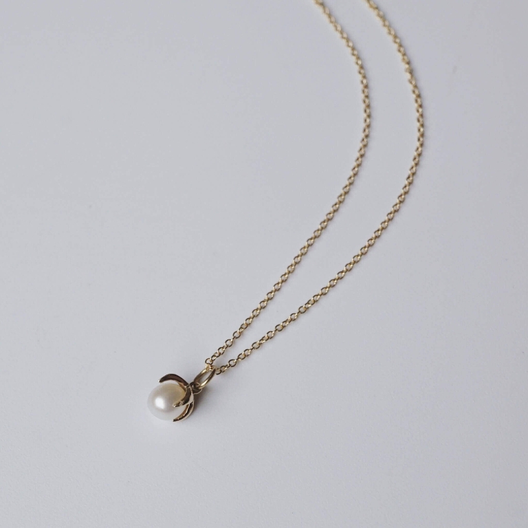 MINI PEARL NECKLACE