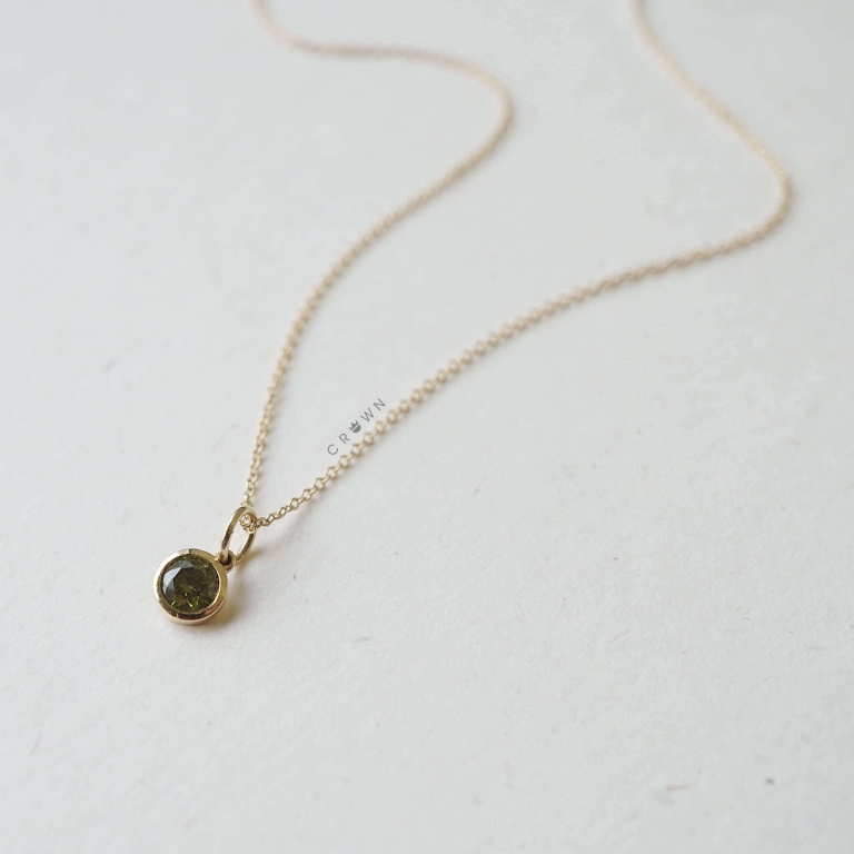 STONE NECKLACE
