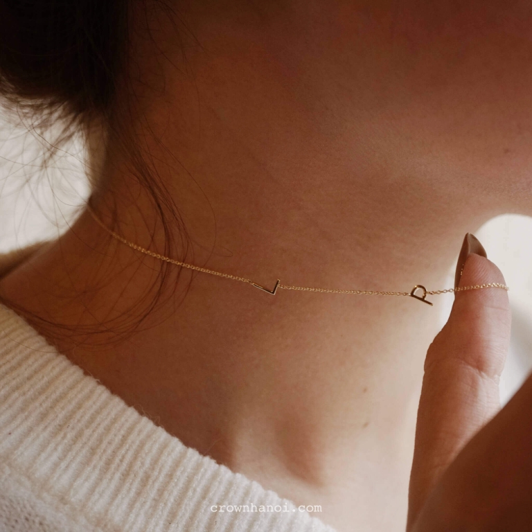 LINKED DUO LETTER NECKLACE