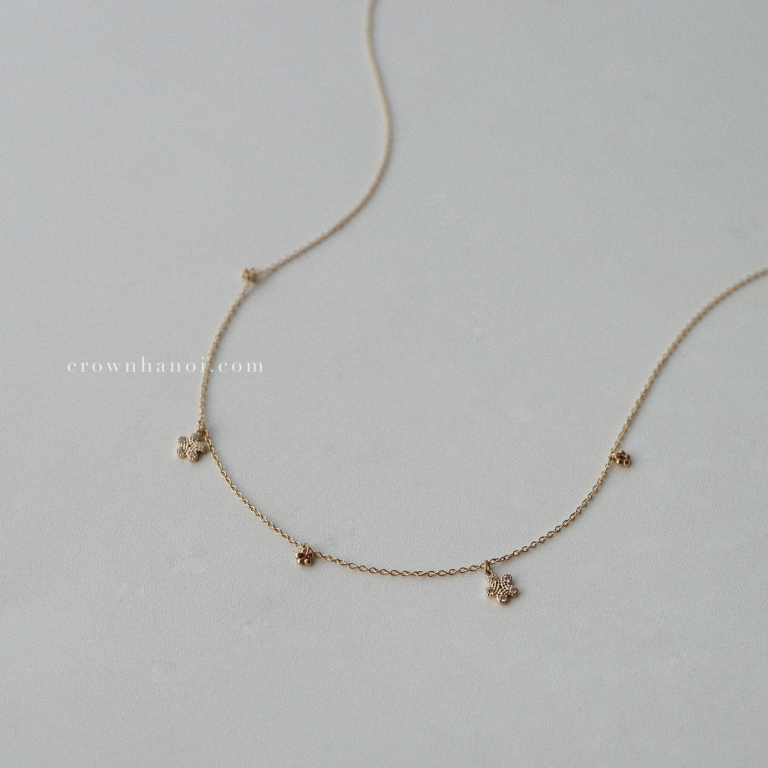 BLOSSOM NECKLACE