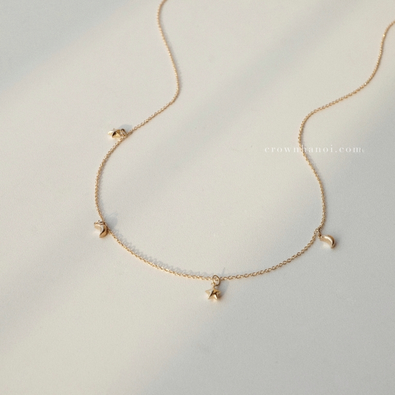 PUFF CRESCENT & STAR NECKLACE