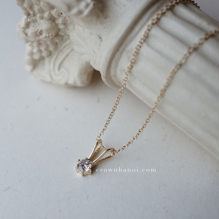 RABBIT NECKLACE