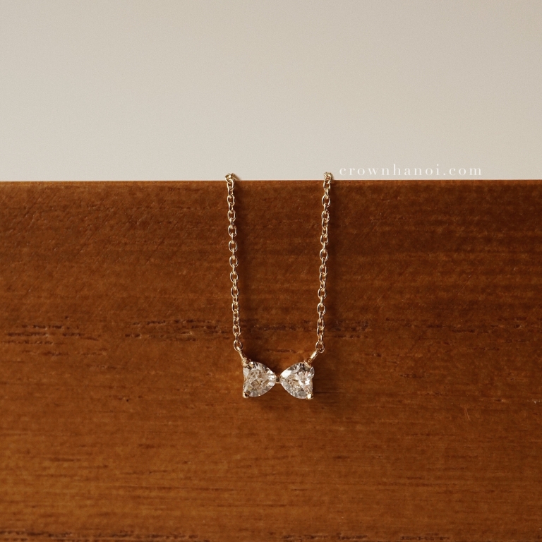 HEART BOW NECKLACE