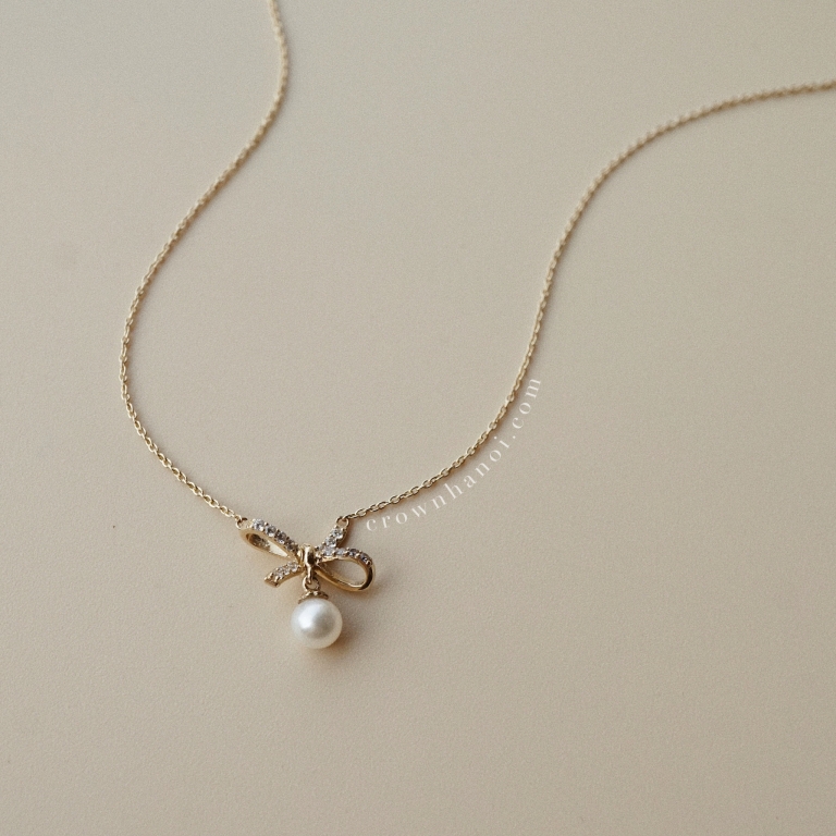 RIBBON DROP PEARL NECKLACE