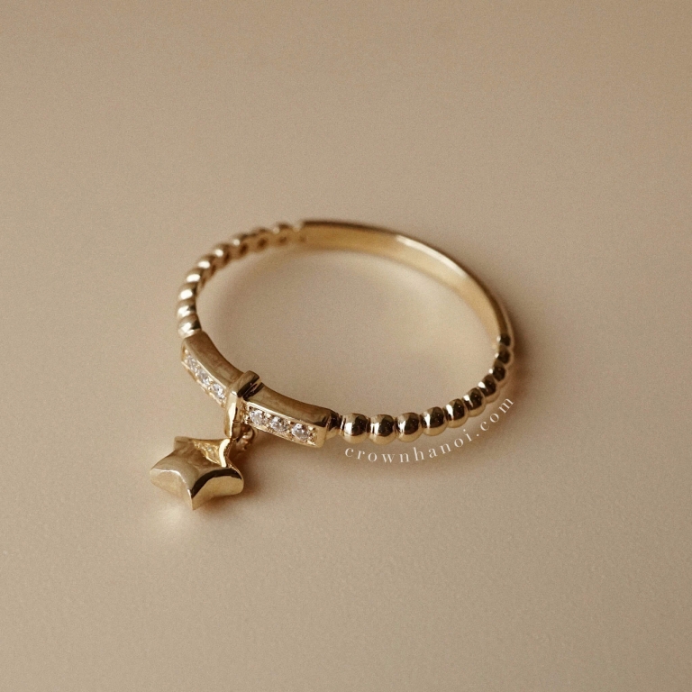 BEADED RING - DROP STAR