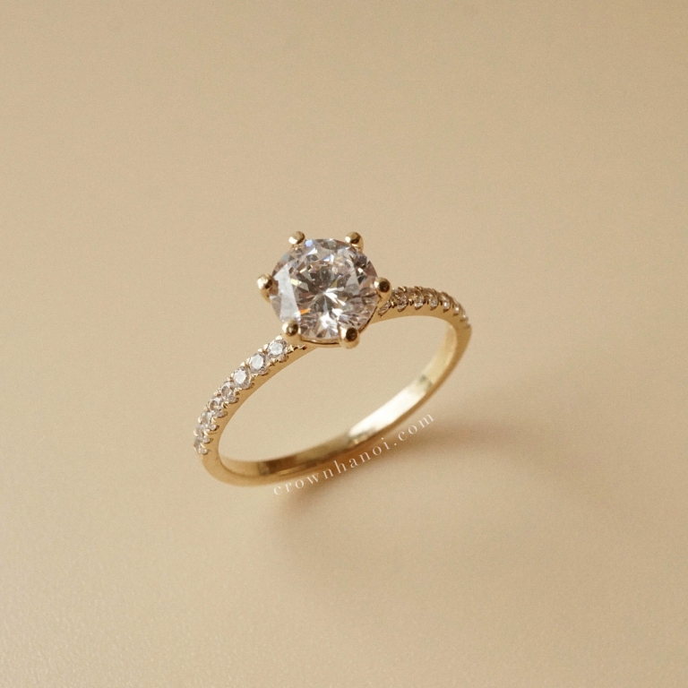6 PRONG SOLITAIRE PAVE RING