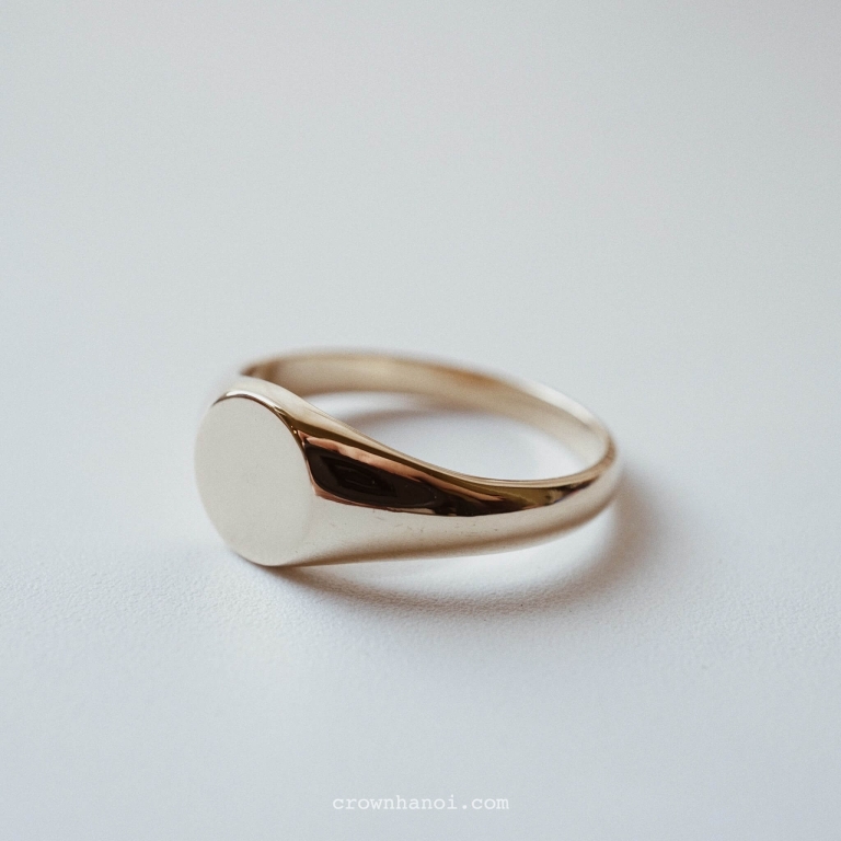 ROUND SIGNET RING - 8mm