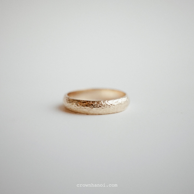 HAMMER D-SHAPE BAND RING- 4MM