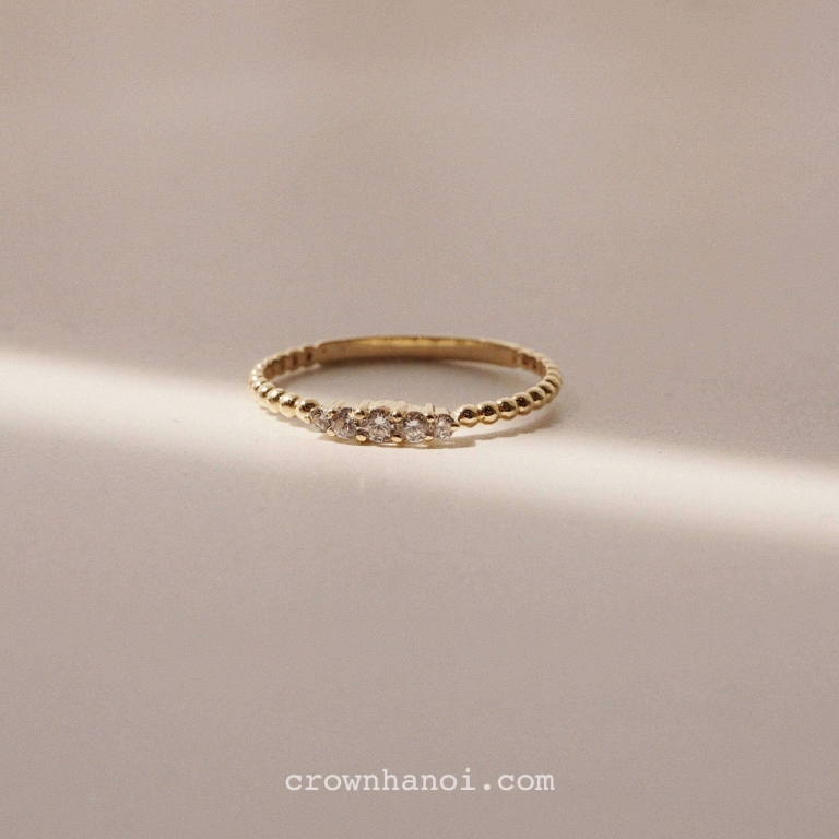 SWEET PEA BEADED RING