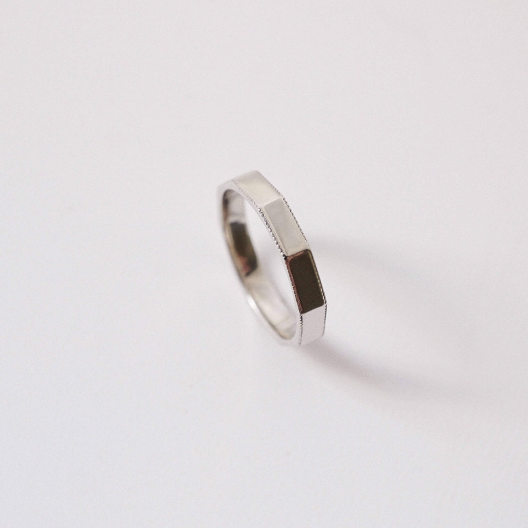DECAGON MILGRAIN RING