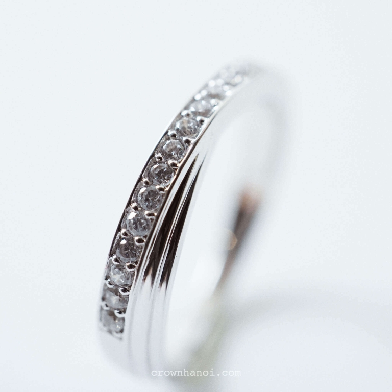 MILLE ETERNITY RING