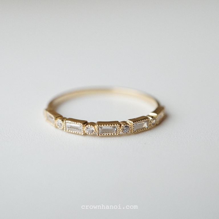 RECTANGLE ALTERNATING RING