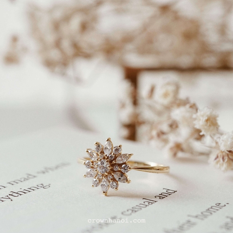 SNOWDRIFT RING