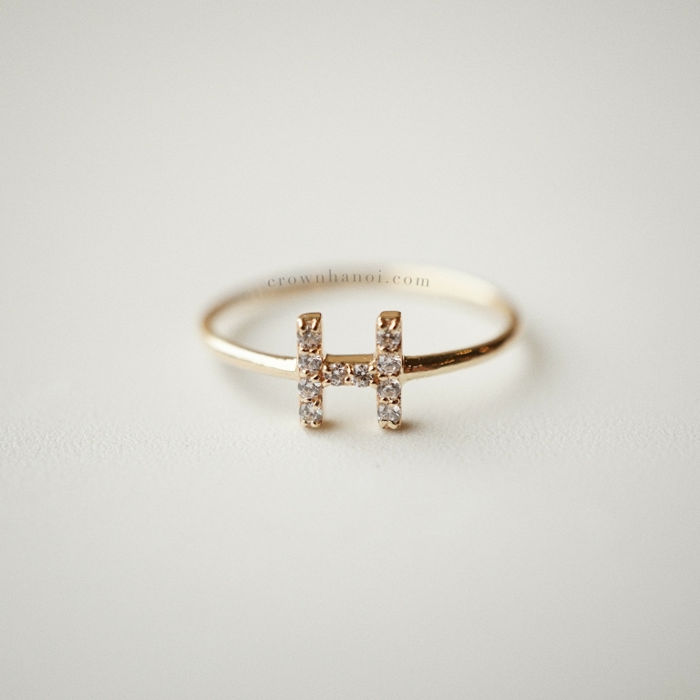 PAVE LETTER SKINNY RING
