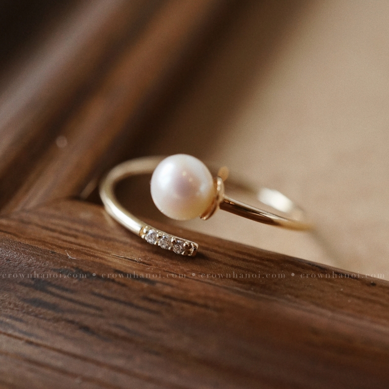 PEARL OPEN STONE RING