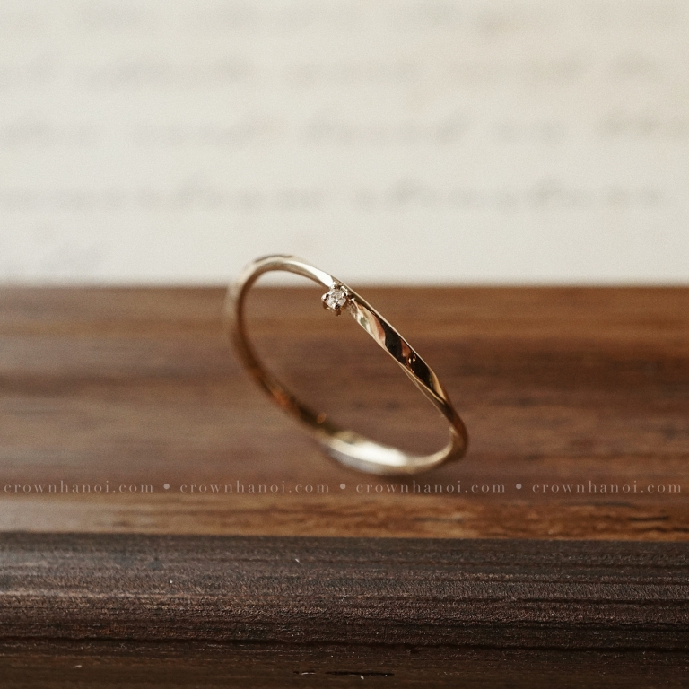 TWIST RING