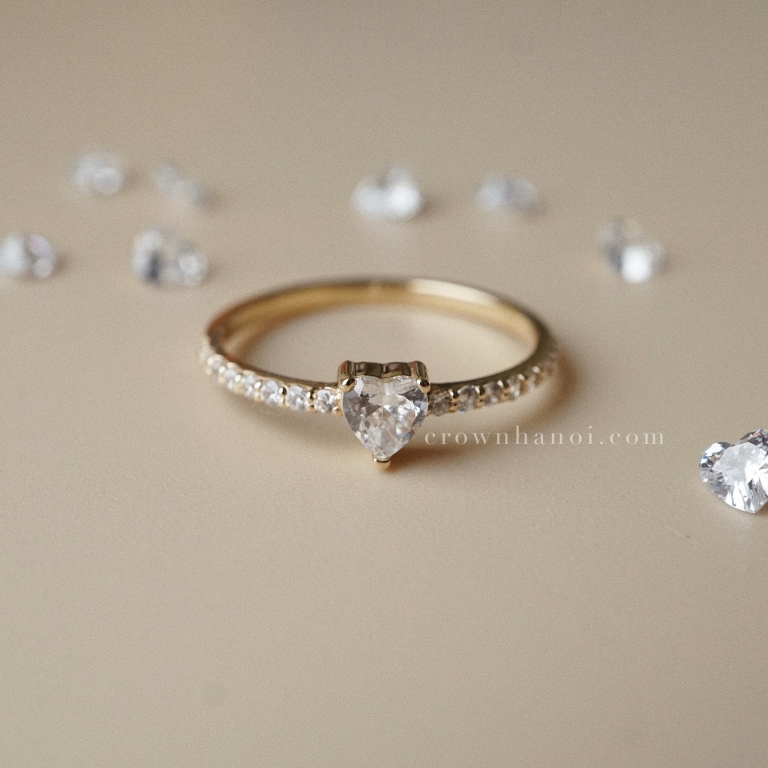 HEART STONE SOLITAIRE PAVE RING