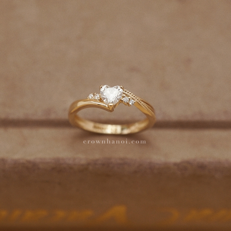 IN LOVE RING