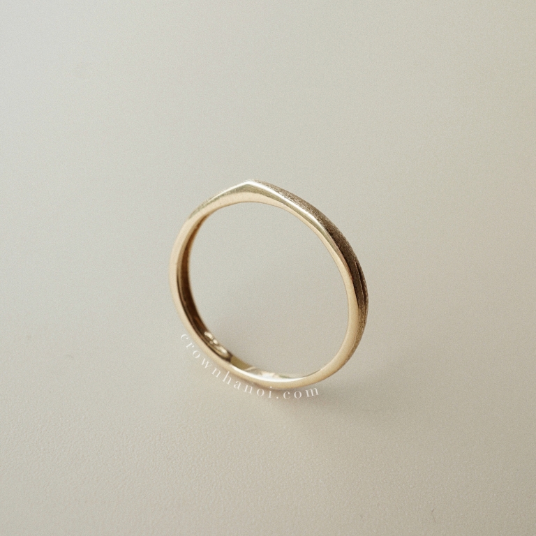 PEAK RING