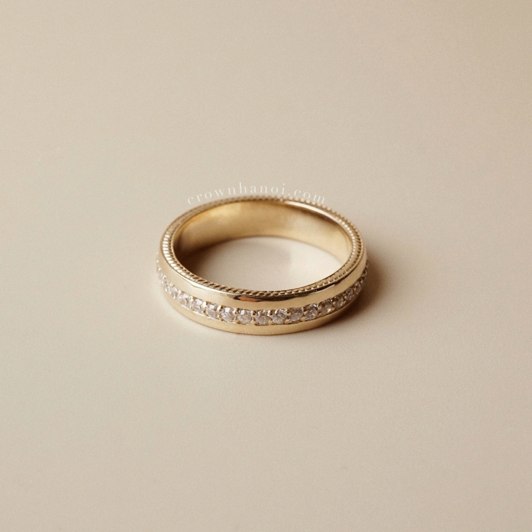 PAVE LINE BAND RING