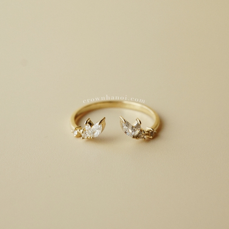 FAIRY WINGS OPEN RING