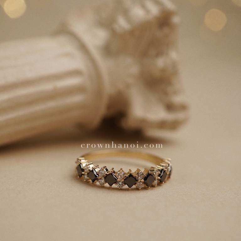 TILE ETERNITY RING