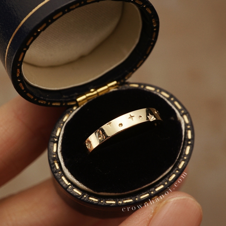 COSMOS BAND RING